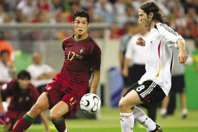 Tin nóng “Ngôi sao bóng đá” Ronaldo bị kiểm tra doping 
